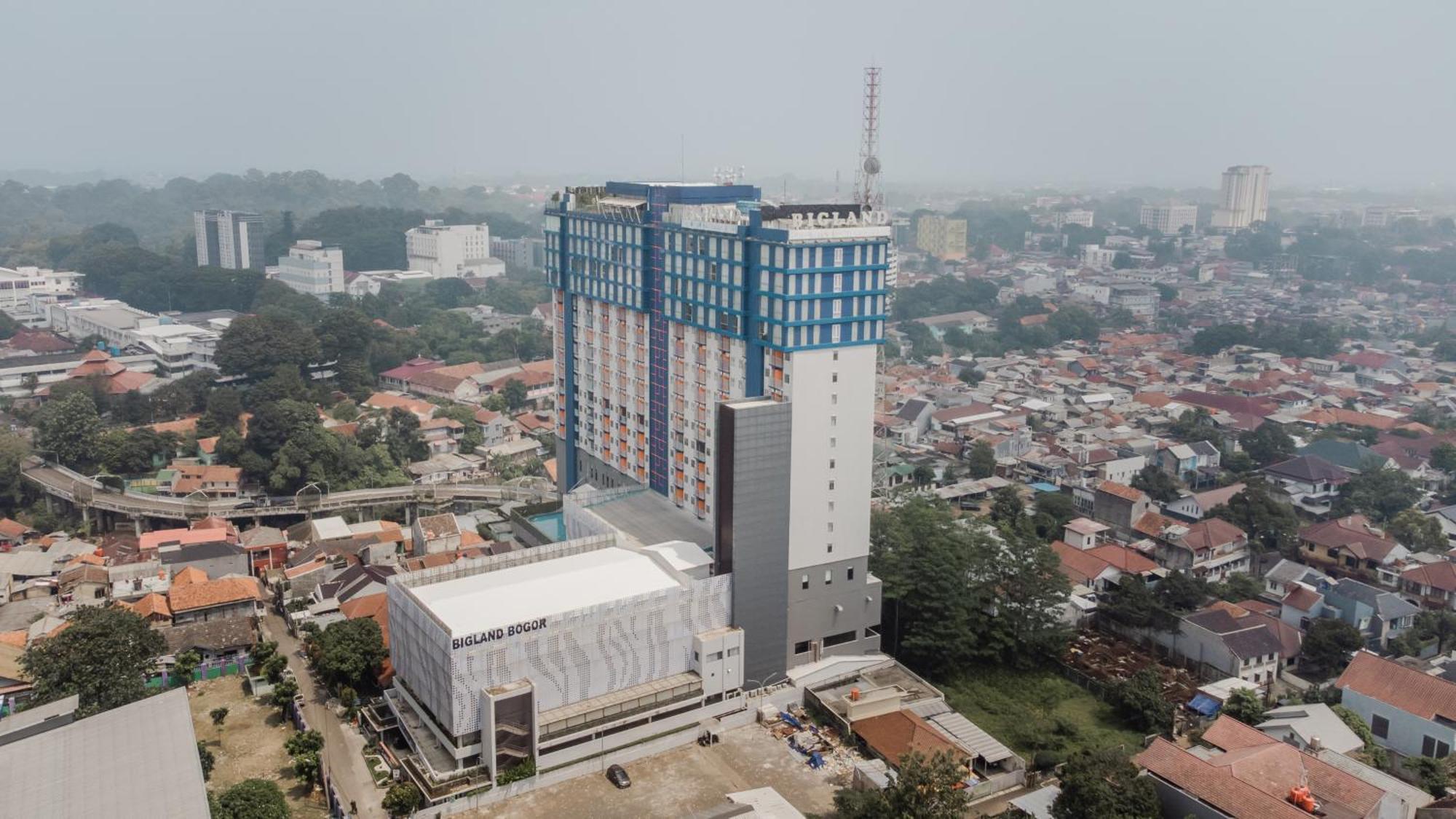 Bigland Bogor Hotel Powered By Archipelago Exterior photo